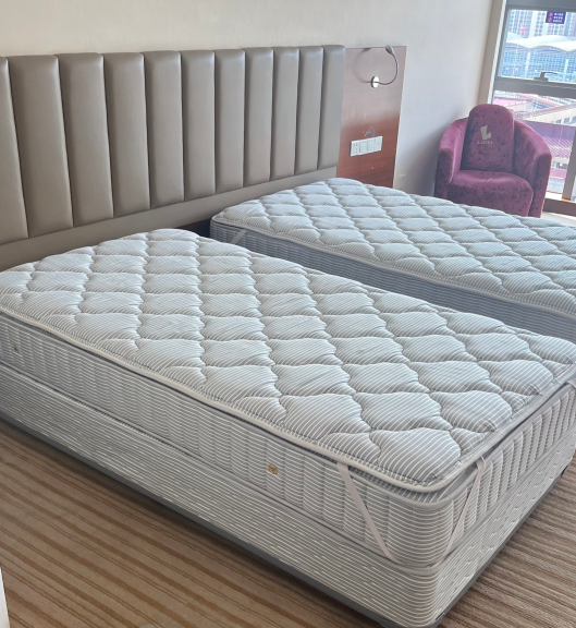 大型酒楼床垫二手回收